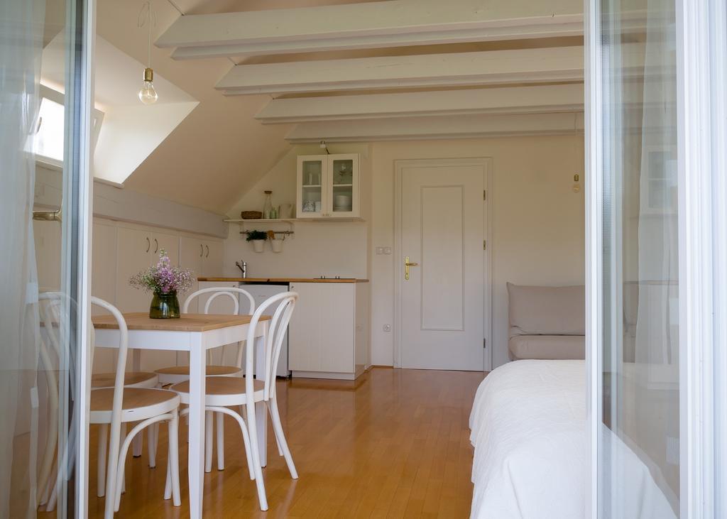 Guest House Vitaja Блед Екстериор снимка
